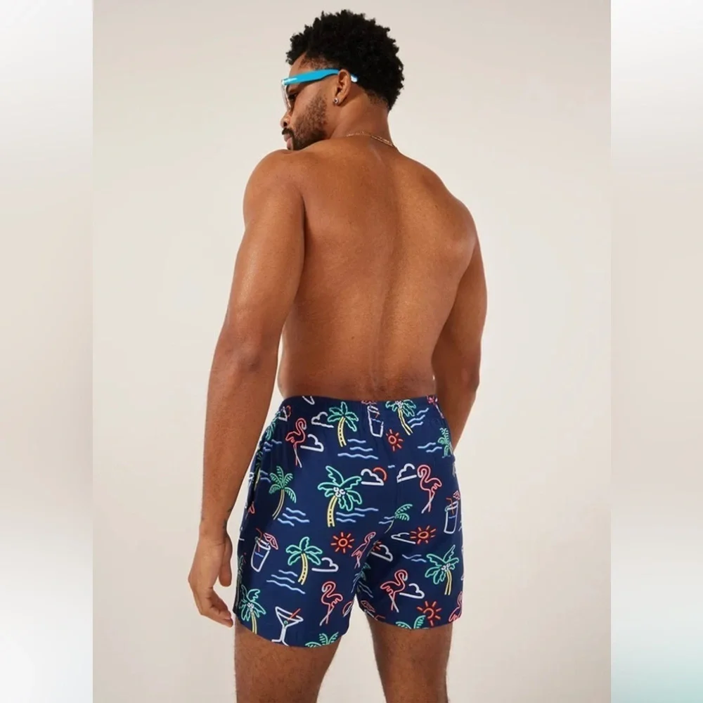 Chubbies The Neon Lights Classic Swim Trunk Size M Navy Graphic